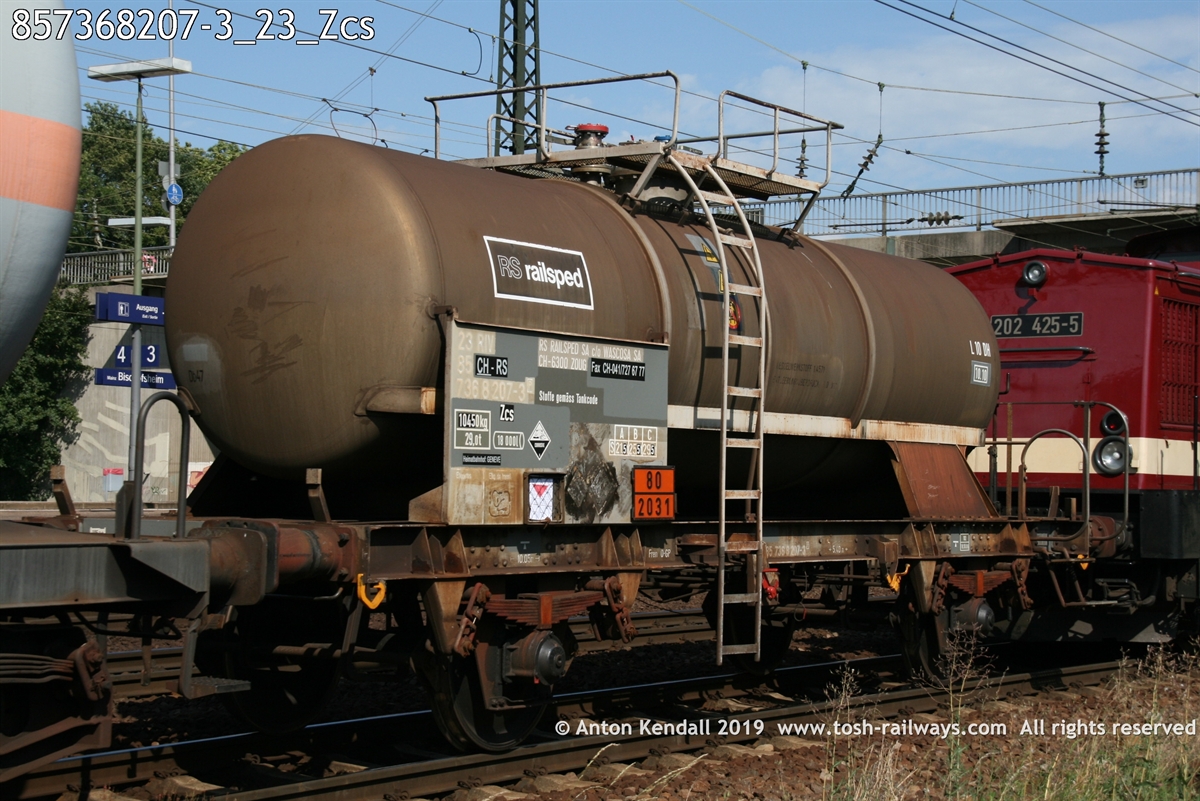 857368207-3_23_Zcs.jpg